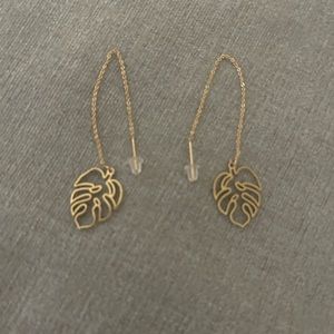monstera leaf dangle earrings